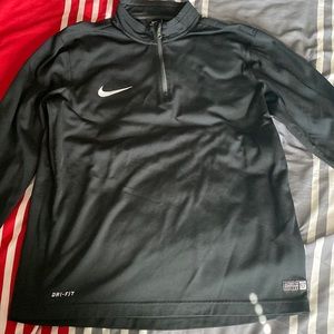 Nike quarter zip mens